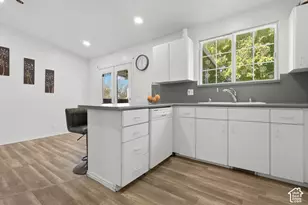 7208 Christalee Ct, West Jordan, UT 84084 - Photo 8