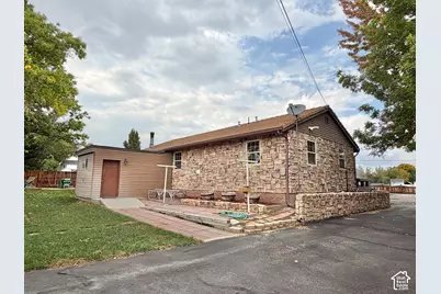 360 E 300 S, Castle Dale, UT 84513 - Photo 32