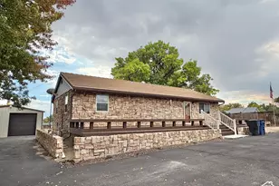 360 E 300 S, Castle Dale, UT 84513 - Photo 2
