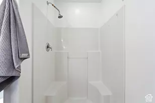 55 N 200 E, Hyrum, UT 84319 - Photo 18