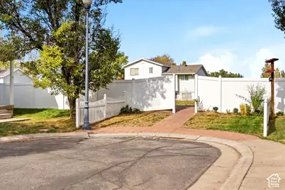 2022 N 2225 W, Clinton, UT 84015 - Photo 22