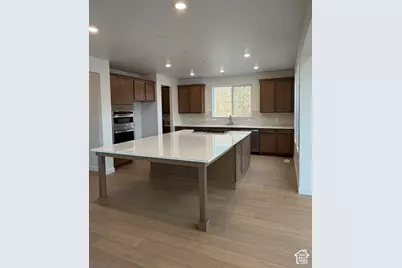 2850 N Kingbird Dr #720, Eagle Mountain, UT 84005 - Photo 2