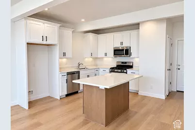 6869 W South Jordan Pkwy #337, South Jordan, UT 84009 - Photo 2