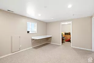921 E 3350 N, Layton, UT 84040 - Photo 24