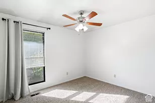 921 E 3350 N, Layton, UT 84040 - Photo 18