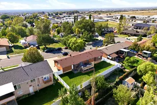 921 E 3350 N, Layton, UT 84040 - Photo 34