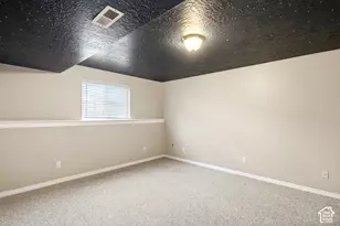921 E 3350 N, Layton, UT 84040 - Photo 20