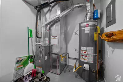 4885 S 2700 W, Roy, UT 84067 - Photo 16