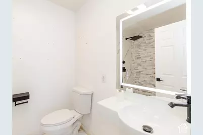 320 N 280 W, Providence, UT 84332 - Photo 14
