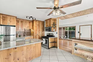 4605 S 600 E, Murray, UT 84107 - Photo 10