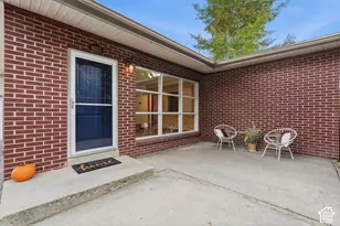 4605 S 600 E, Murray, UT 84107 - Photo 1