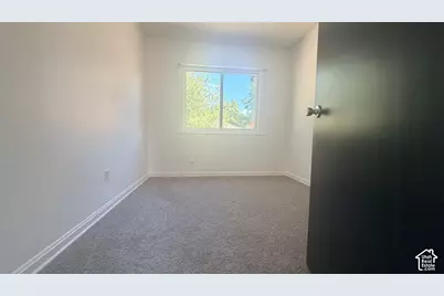 1364 W Glenrose Dr, Salt Lake City, UT 84104 - Photo 2