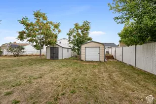 2434 W 2250 N, Clearfield, UT 84015 - Photo 10