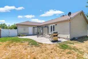 2434 W 2250 N, Clearfield, UT 84015 - Photo 6