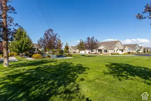 3139 S 7025 W, West Valley, UT 84128 - Photo 30