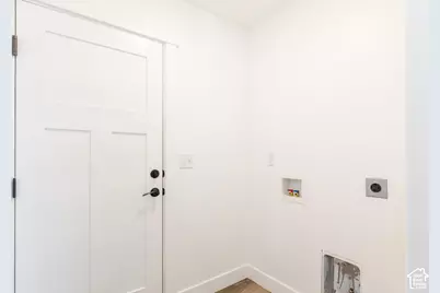 1566 E 650 S, Hyrum, UT 84319 - Photo 10