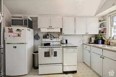 243 S 800 E, Salt Lake City, UT 84102 - Photo 12