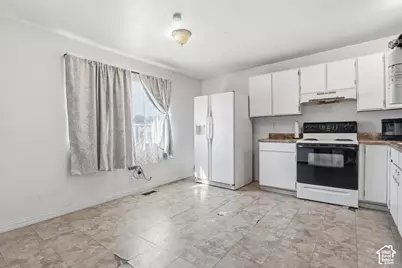 1880 W Northstar Dr, Salt Lake City, UT 84116 - Photo 2