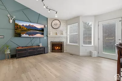 6926 S Adventure Way, West Jordan, UT 84081 - Photo 8