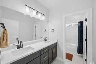 6818 W Orange Leaf Ln, Herriman, UT 84096 - Photo 30
