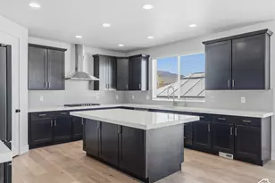 6818 W Orange Leaf Ln, Herriman, UT 84096 - Photo 12