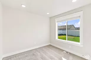 726 W 400 N, Smithfield, UT 84335 - Photo 16