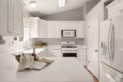 222 E 450 St N, Lindon, UT 84042 - Photo 16