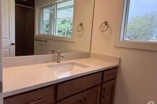 10537 S 3010 W, South Jordan, UT 84095 - Photo 22
