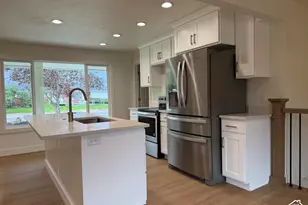 10537 S 3010 W, South Jordan, UT 84095 - Photo 14