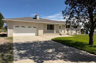 10537 S 3010 W, South Jordan, UT 84095 - Photo 1