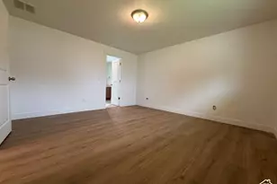 10537 S 3010 W, South Jordan, UT 84095 - Photo 28