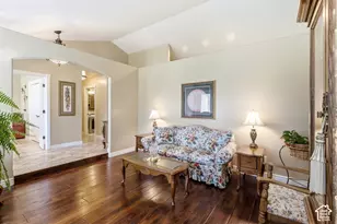 9467 S Overleigh Ct, South Jordan, UT 84095 - Photo 8
