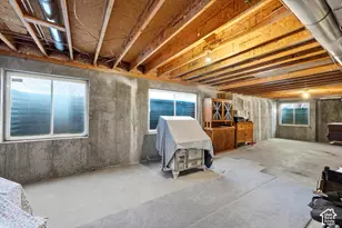 9467 S Overleigh Ct, South Jordan, UT 84095 - Photo 36