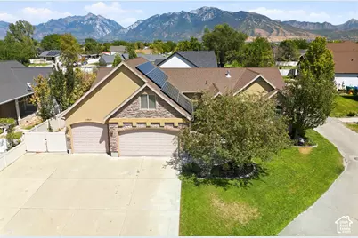 11957 S Waterhouse Ct, Riverton, UT 84065 - Photo 2