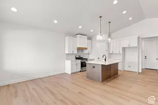 3378 W 900 N, Layton, UT 84041 - Photo 8