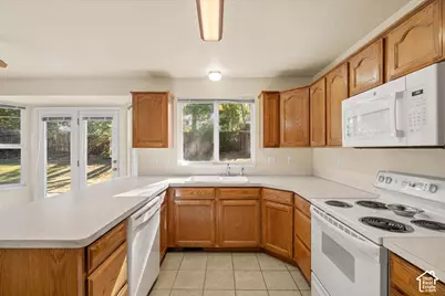 2575 S 600 W, Perry, UT 84302 - Photo 18