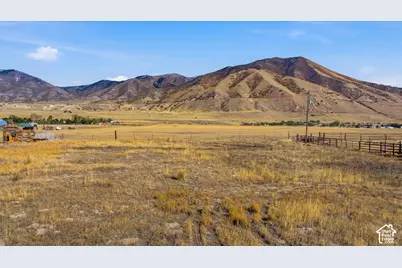 4698 N Droubay Rd, Erda, UT 84074 - Photo 8