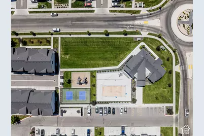 475 W 60 S #L304, Providence, UT 84332 - Photo 16