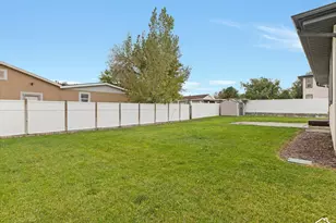 3669 W 8380 S, West Jordan, UT 84088 - Photo 22