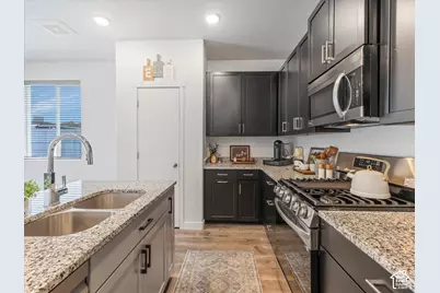 3669 W 8380 S, West Jordan, UT 84088 - Photo 6