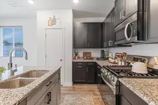 3669 W 8380 S, West Jordan, UT 84088 - Photo 6