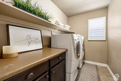 1648 S 2065 W, Woods Cross, UT 84087 - Photo 14