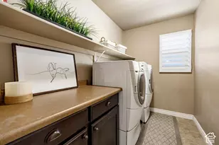 1648 S 2065 W, Woods Cross, UT 84087 - Photo 14