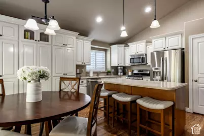 1648 S 2065 W, Woods Cross, UT 84087 - Photo 44