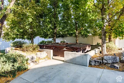 1648 S 2065 W, Woods Cross, UT 84087 - Photo 4