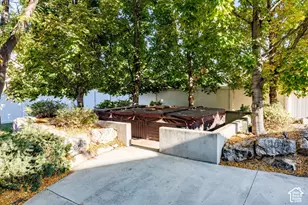 1648 S 2065 W, Woods Cross, UT 84087 - Photo 4