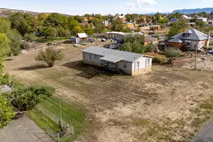 30 N 200 W, Escalante, UT 84726 - Photo 1