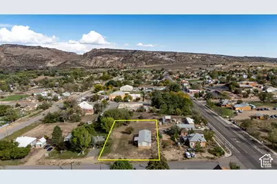 30 N 200 W, Escalante, UT 84726 - Photo 6