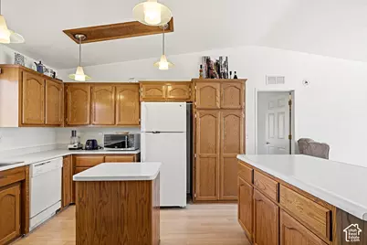 30 N 200 W, Escalante, UT 84726 - Photo 30