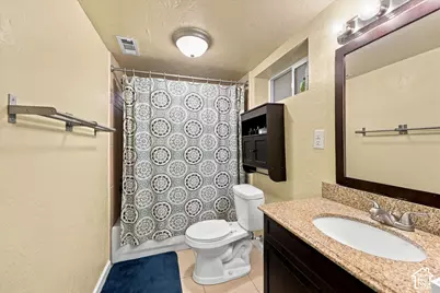 7856 S Pioneer St W, Midvale, UT 84047 - Photo 16